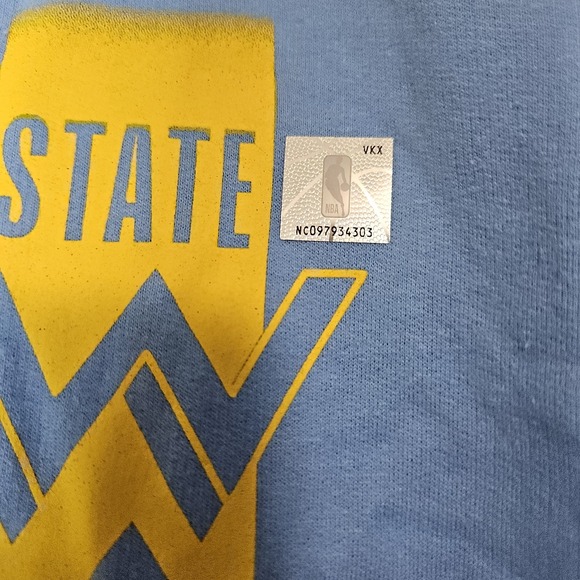Golden State Warriors‎ Blue Hoodie Size M NWT NBA Sweatshirt Retro Streetwear - Picture 6 of 7